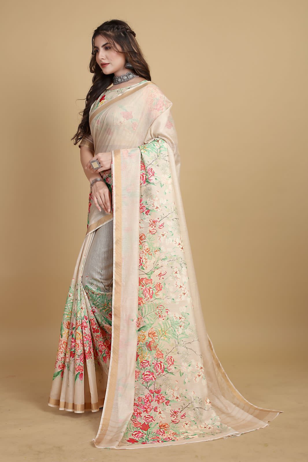 Pure Linen Digital Floral Printed With Tiny Zari Border Saree