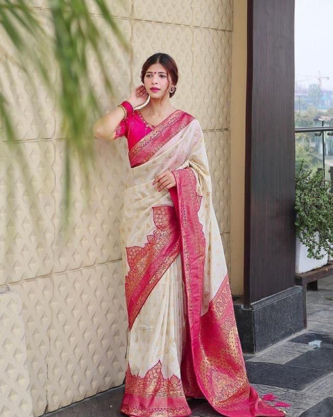 Image of Off White Banarasi Silk Jacquard Weaved Exclusive Border Saree