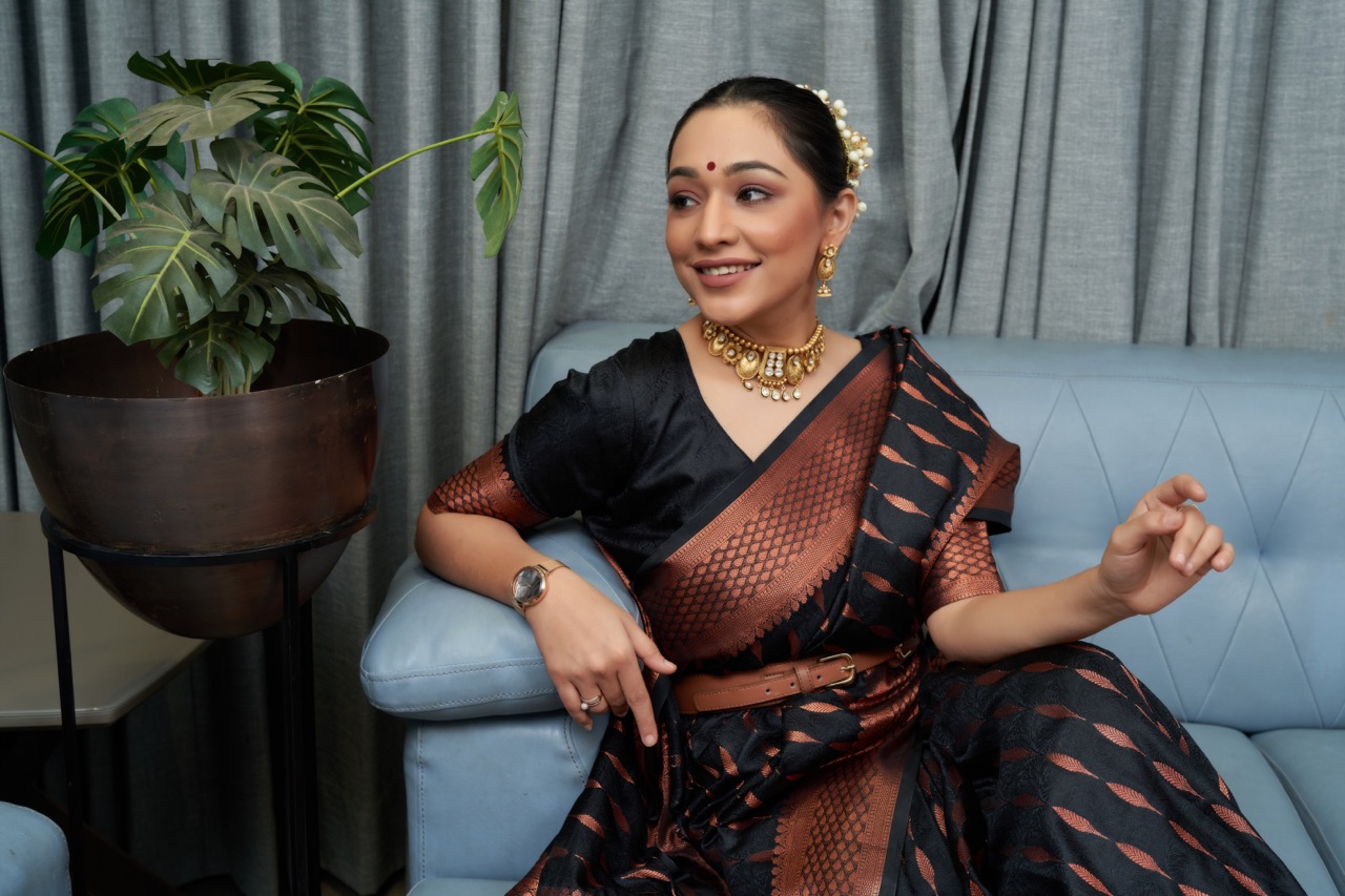 Pure Banarasi Silk Copper Zari Weaved Rich Pallu And Border Sarees