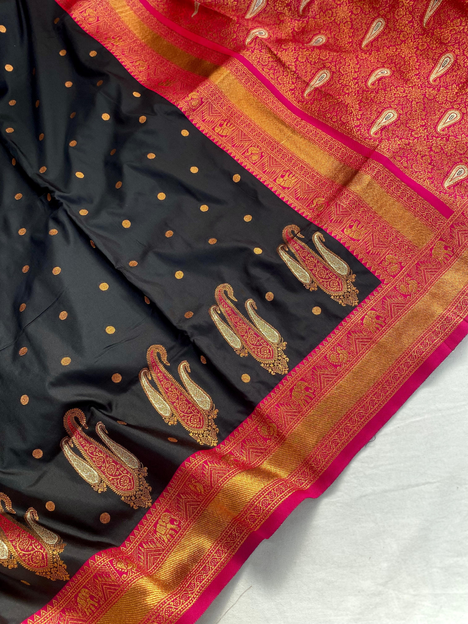 Black Kanchipuram Paithani Silk Rich Zari Kanchi Weaved Saree