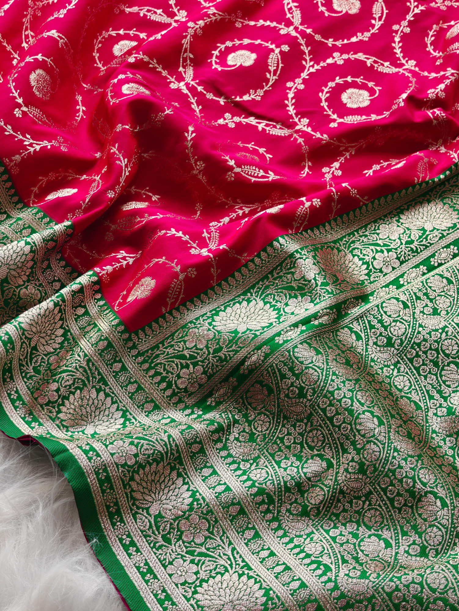 Red Premium Banarasi Satin Silk Zari Weaved Saree