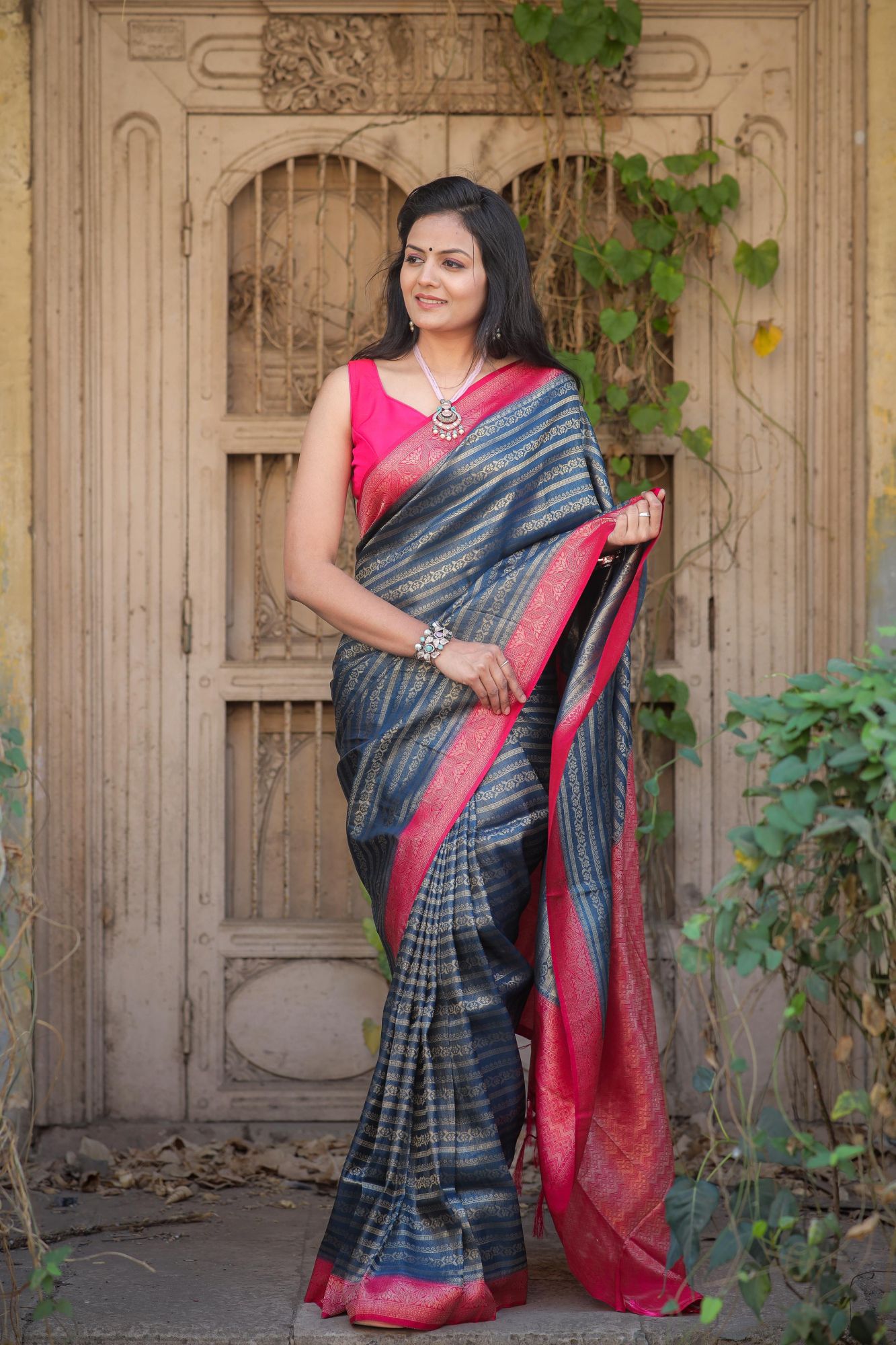 Banarasi Silk Pattu Jacquard Weaved All Over With Rich Pallu Border Sarees