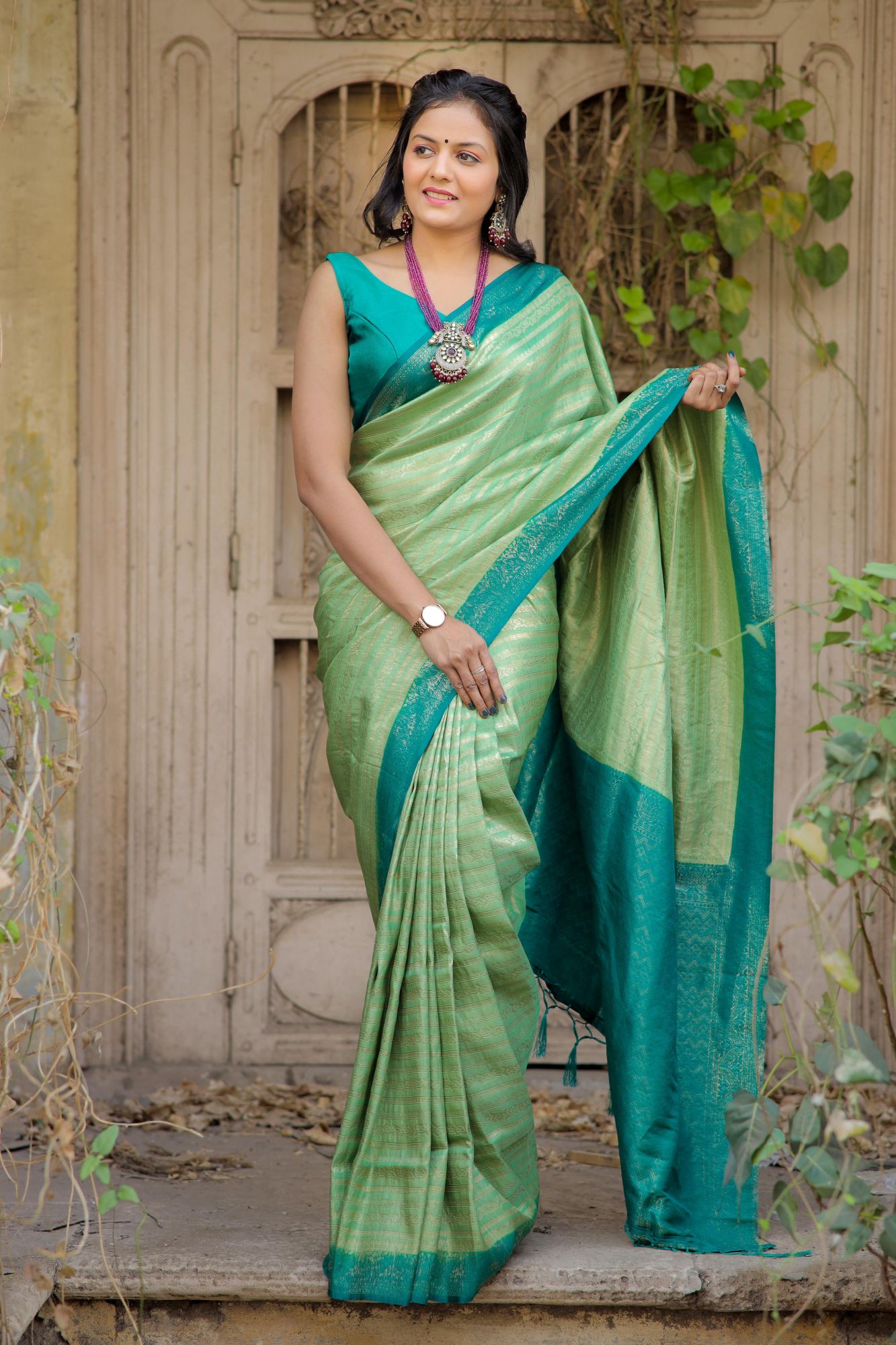 Banarasi Silk Pattu Jacquard Weaved All Over With Rich Pallu Border Saree