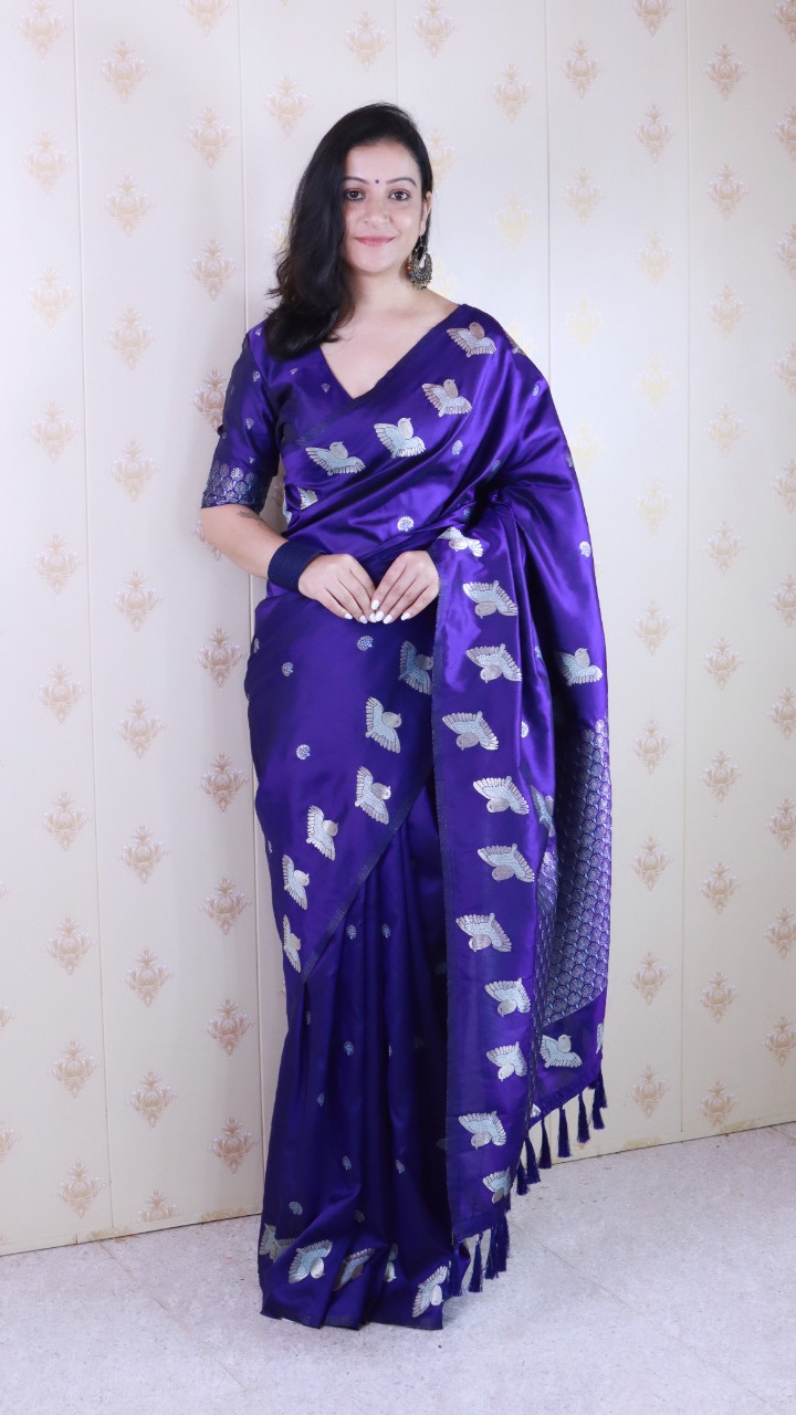 Navy Blue Soft Moonga Silk Floral Motif Rich Pallu Bird Border Saree