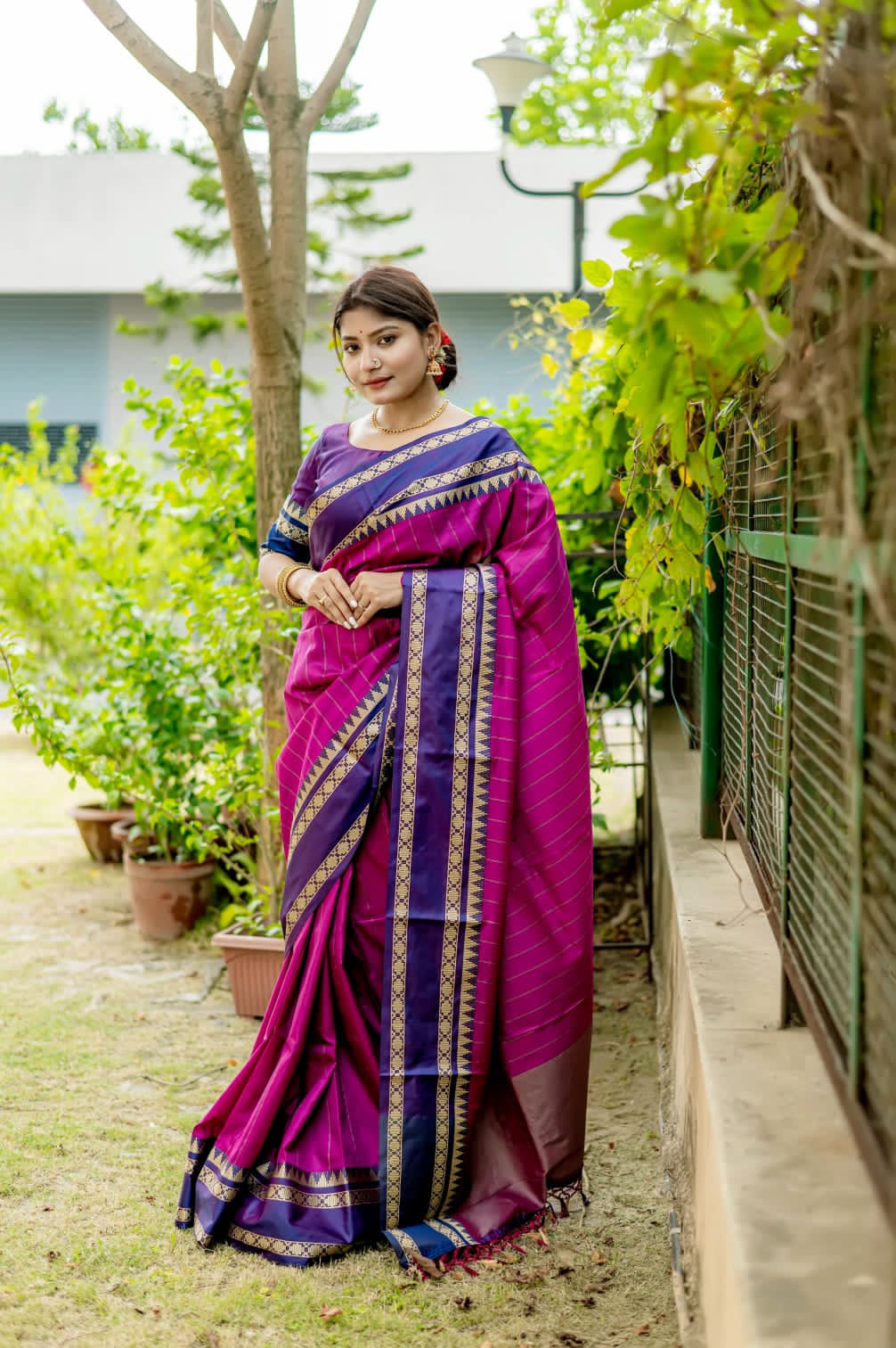 Banarasi Silk All Over Zari Lining With Temple Border Weaved Saree