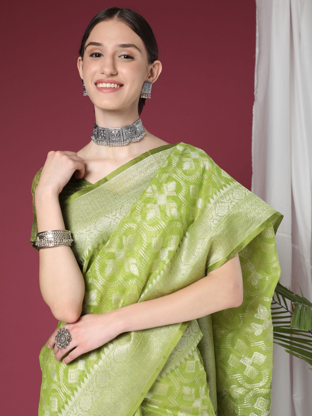 Pure Maheshwari Silk All Over Rich Zari Weaved Pallu And Border Sarees