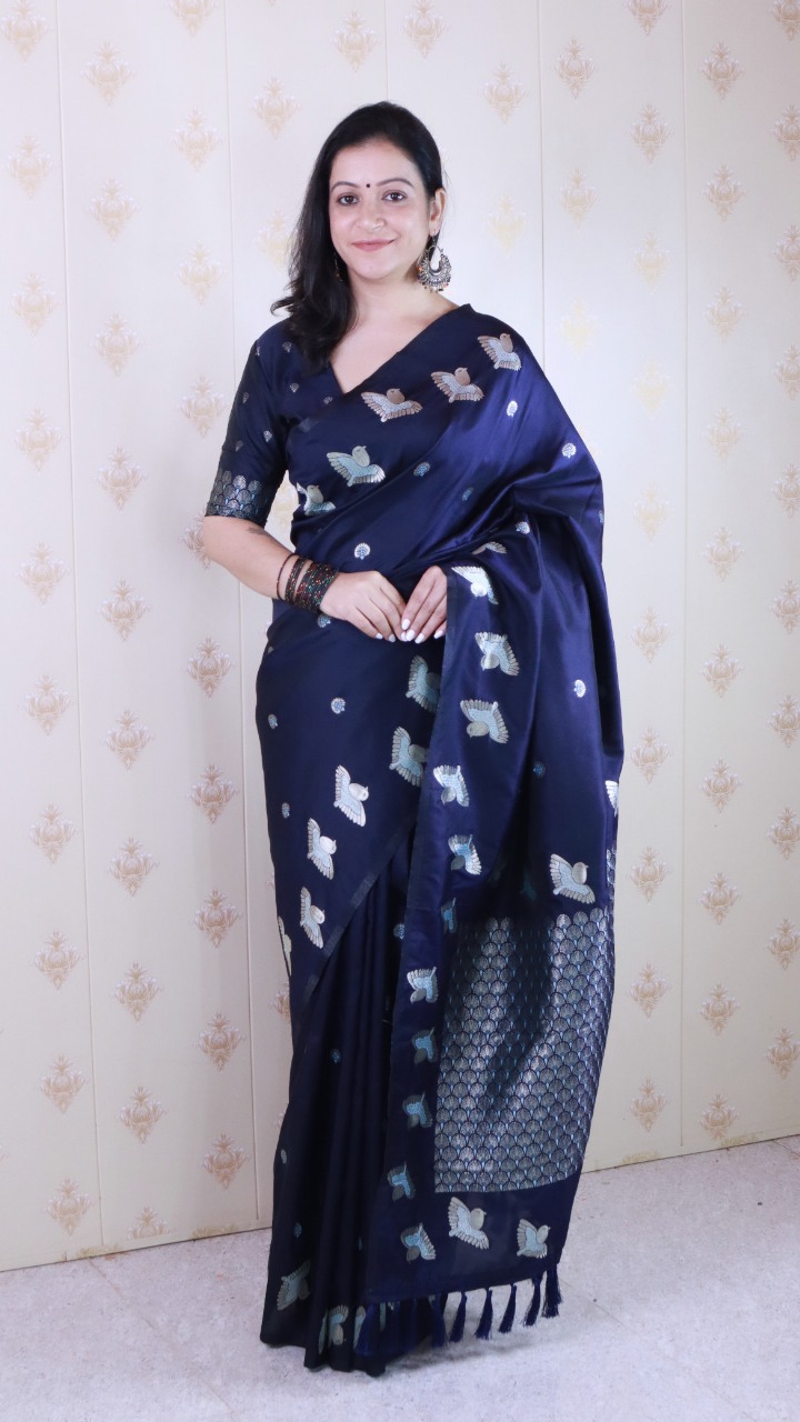 Dark Navy Blue Soft Moonga Silk Floral Motif Rich Pallu Bird Border Saree
