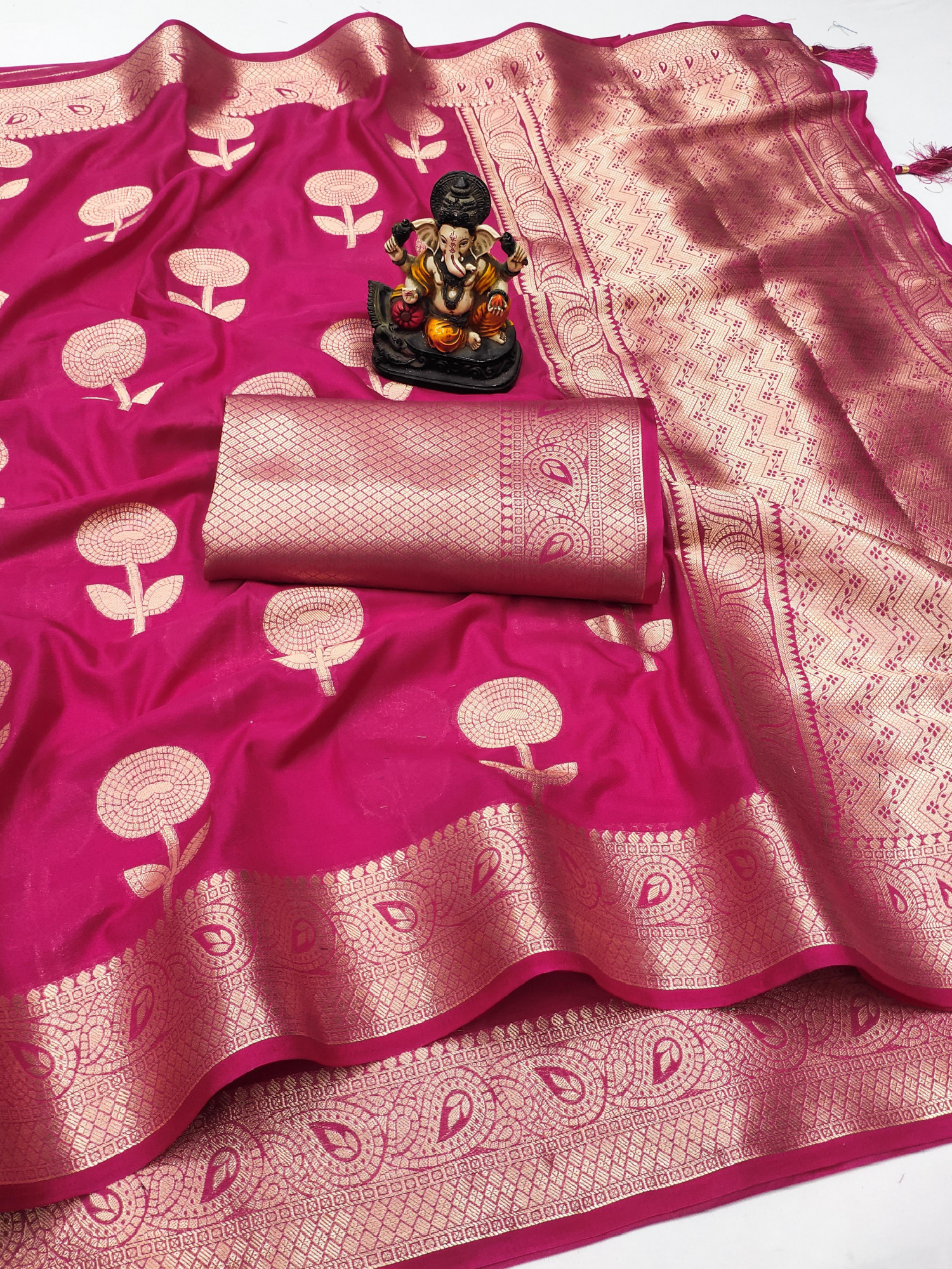 Raani Banarasi Soft Georgette Silk Zari Weaved Rich Pallu Border Saree