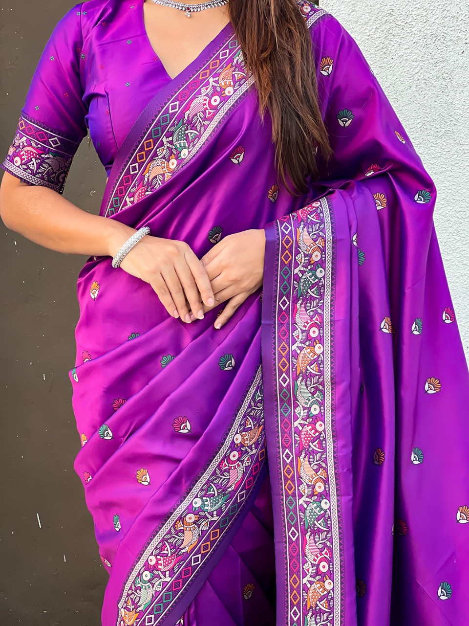 Dark Purple Soft Silk Meenakari Floral Motifs Rich Zari Weaved Saree