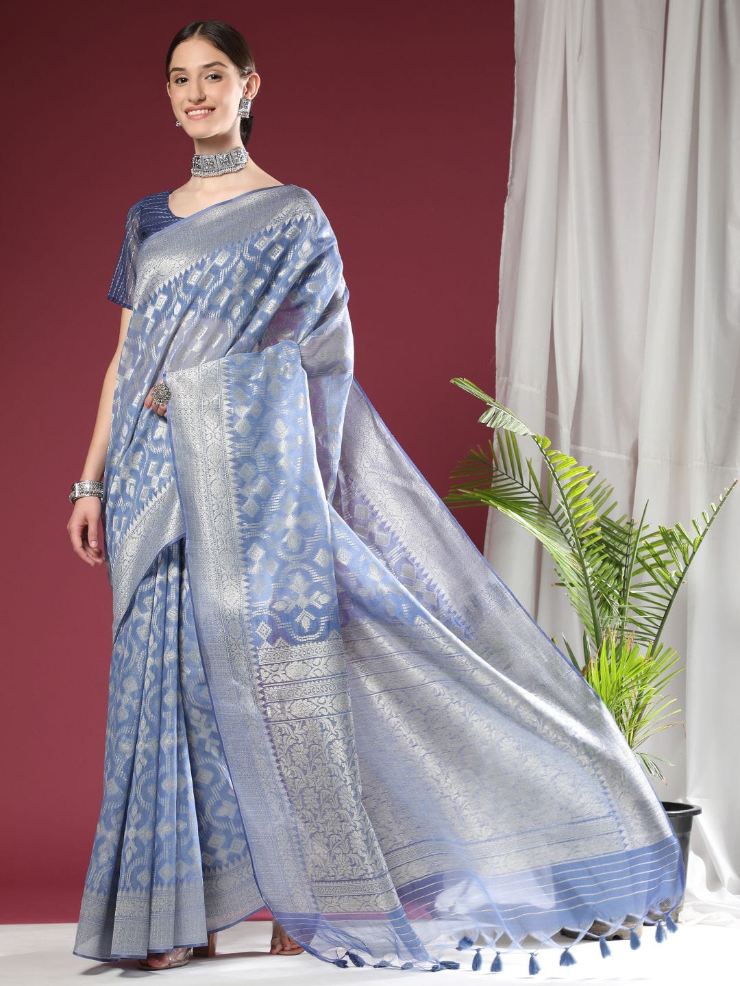Pure Maheshwari Silk All Over Rich Zari Weaved Pallu And Border Sarees