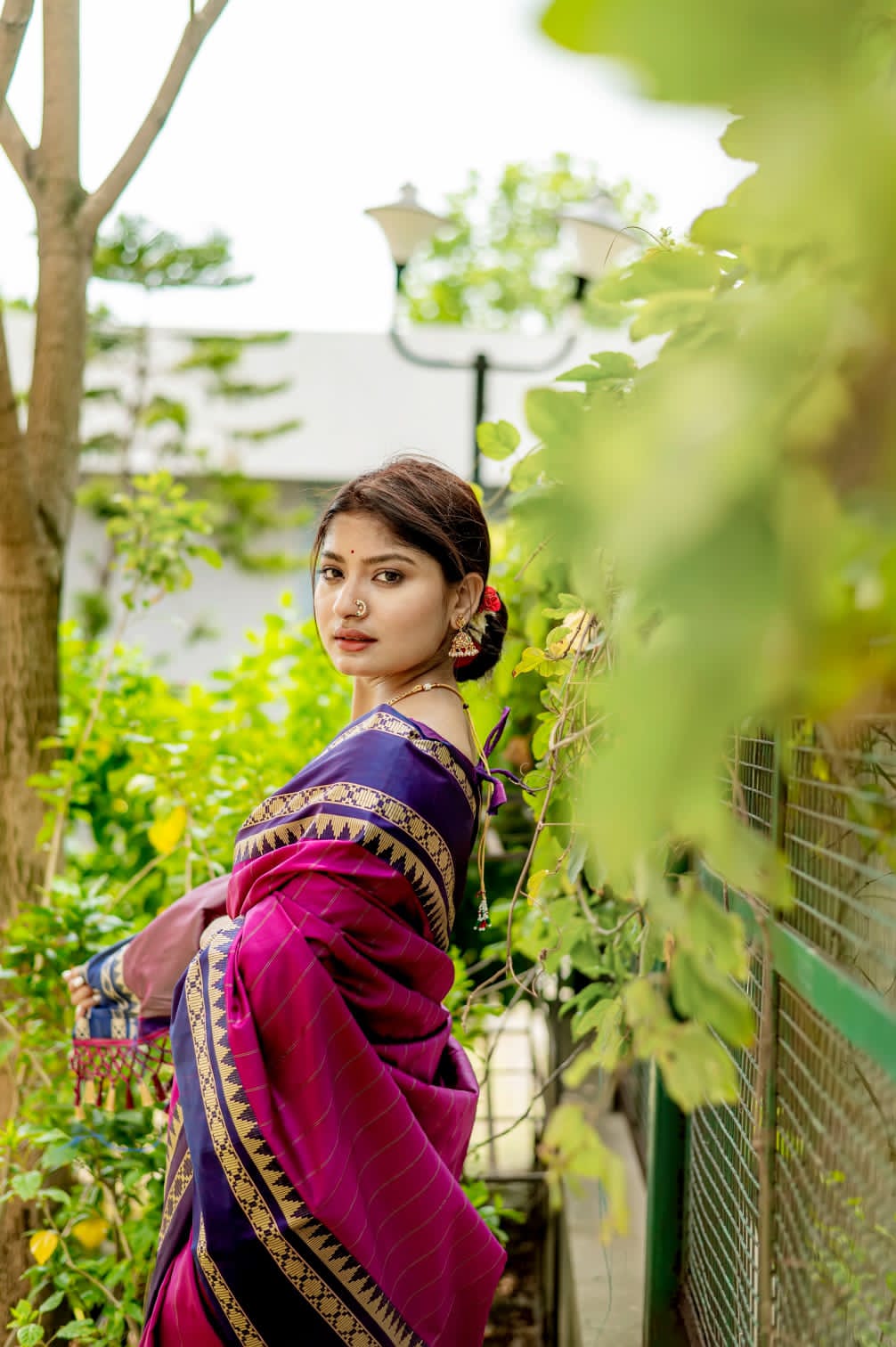 Banarasi Silk All Over Zari Lining With Temple Border Weaved Saree