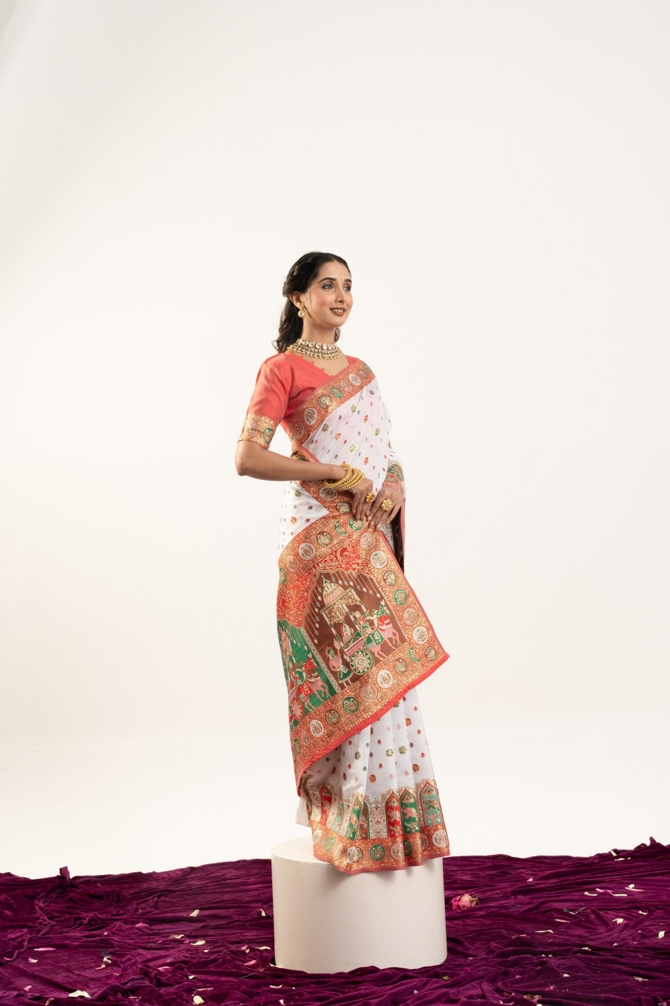 White Pure Banarasi Pashmina Silk Resham Zari Weaved Saree