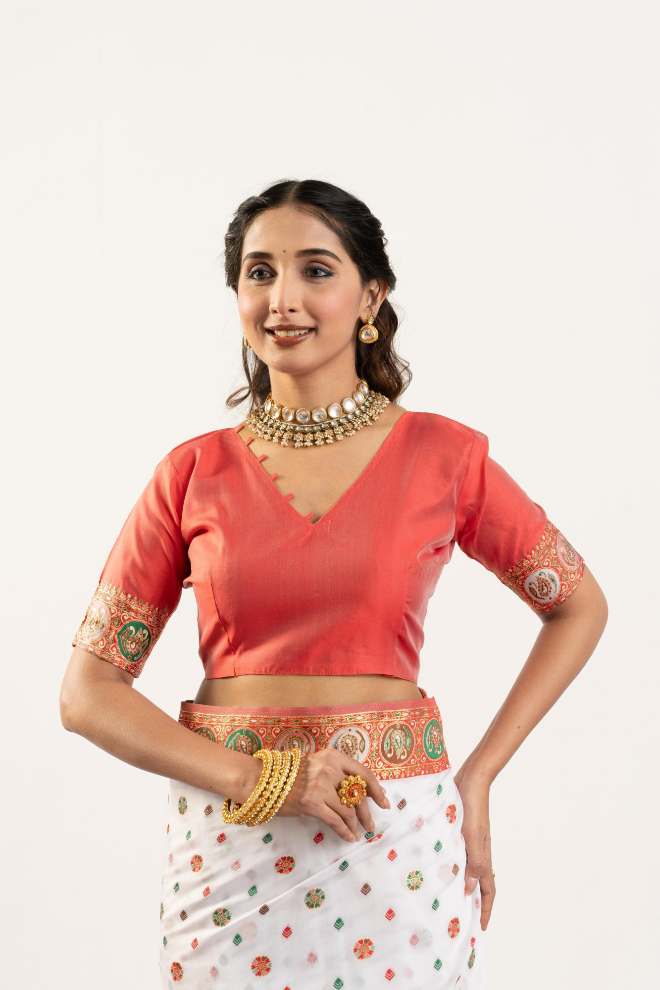 White Pure Banarasi Pashmina Silk Resham Zari Weaved Saree