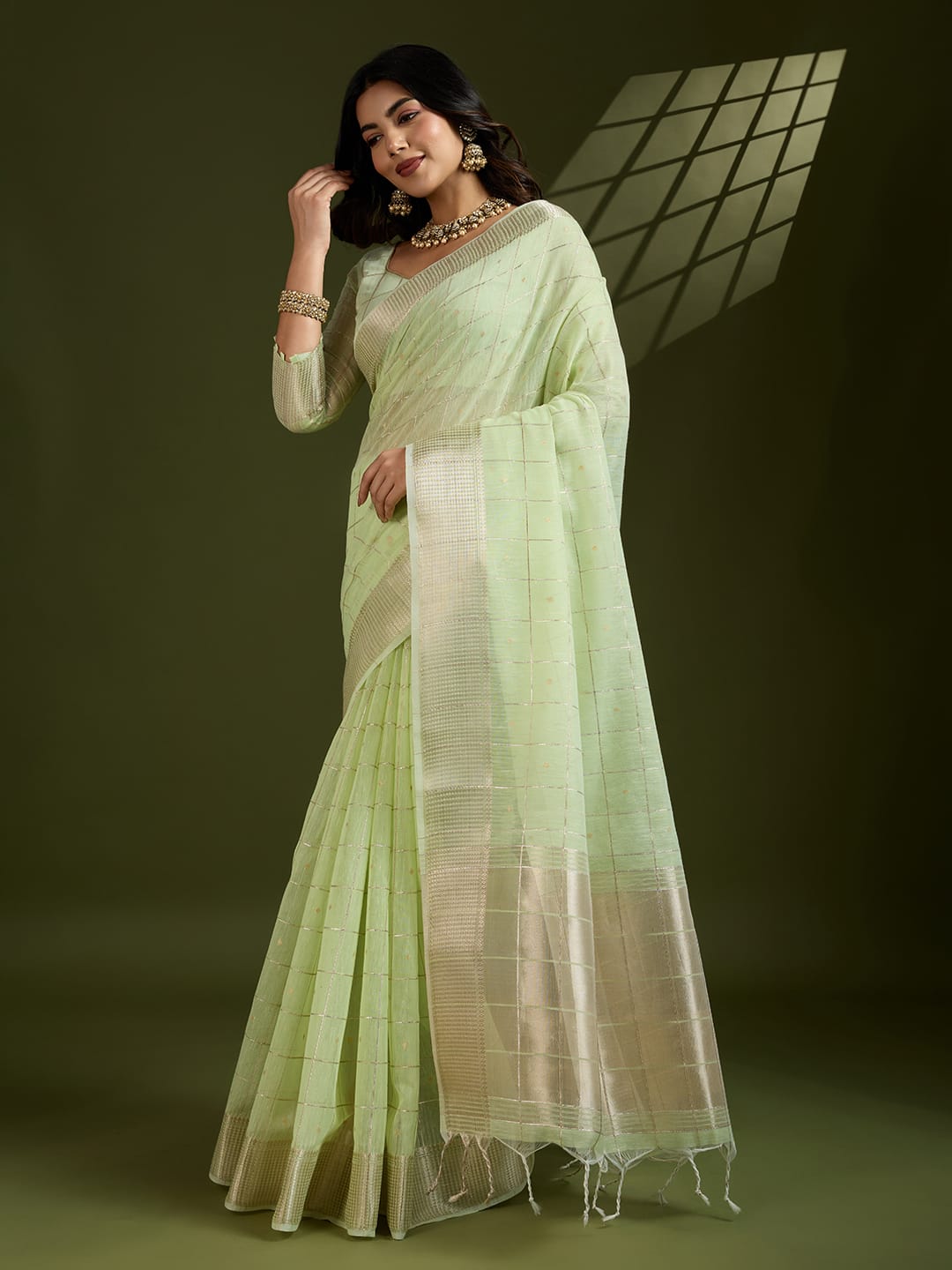 Apple Green Pure Linen Tissue Silk Check Weaved Body Rich Zari Weaved Pallu Border Saree