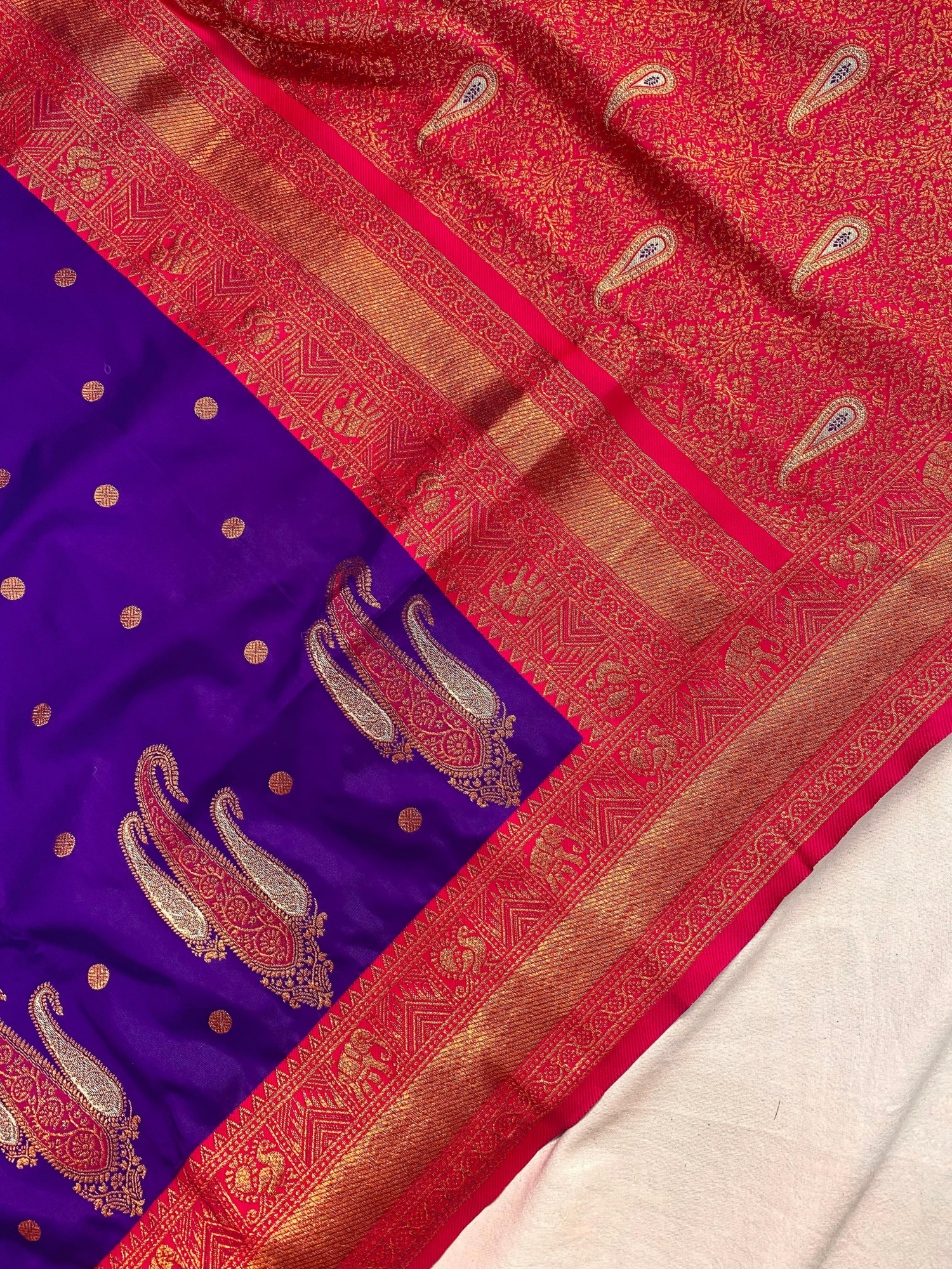 Royal Blue Kanchipuram Paithani Silk Rich Zari Kanchi Weaved Saree