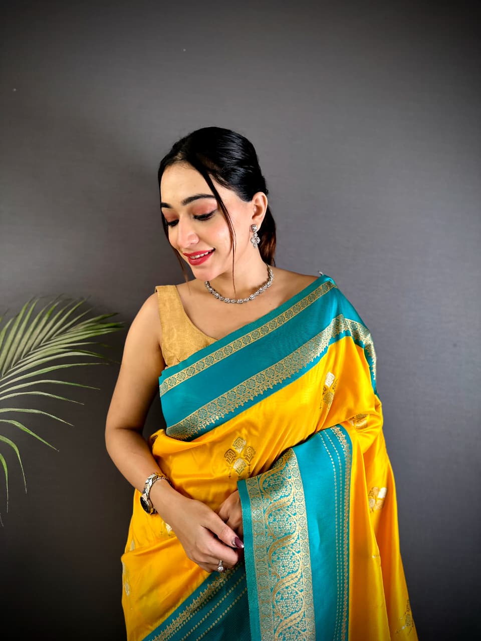 Gold Premium Soft Silk Zari Weaved Narayan Border Saree