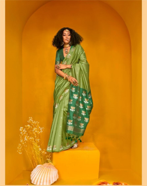 Image of Mehendi Green Pure Tussar Handloom Weaved Zari Booti Contrast Rich Pallu Saree