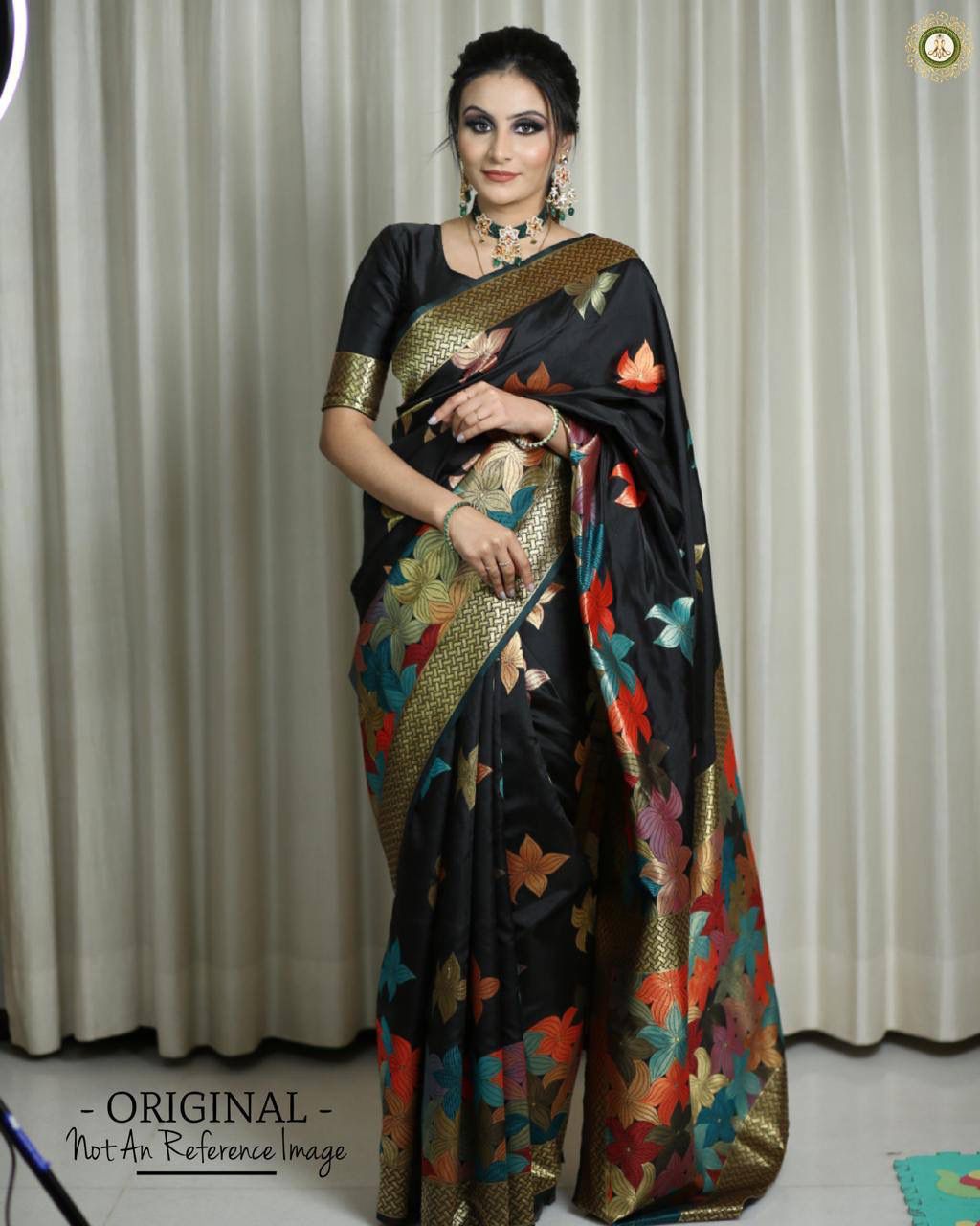Pure Banarasi Silk Multi Color Zari Flower Boota And Pallu Saree