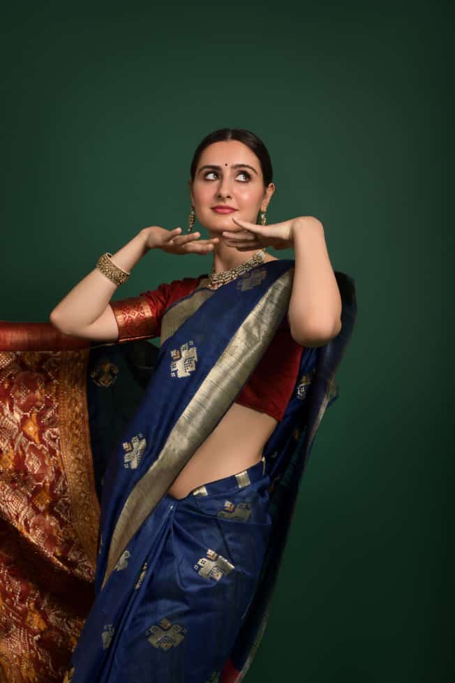 Pure Banarasi Ghicha Silk All Over Gold Zari Weaved Rich Pallu Saree