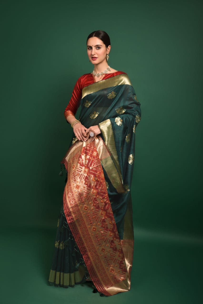 Pure Banarasi Ghicha Silk All Over Gold Zari Weaved Rich Pallu Saree