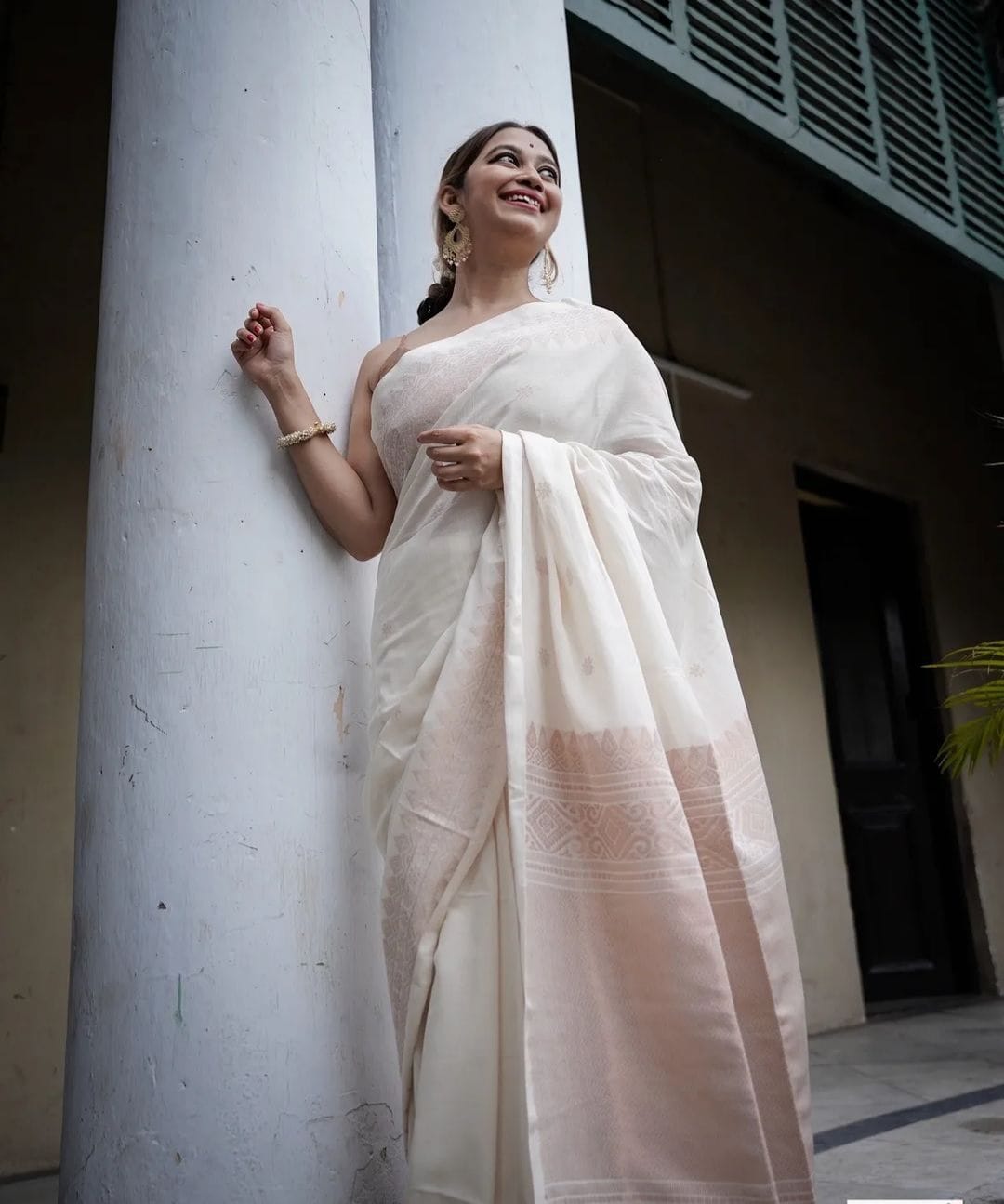 Pure Linen Copper Zari Weaved Saree