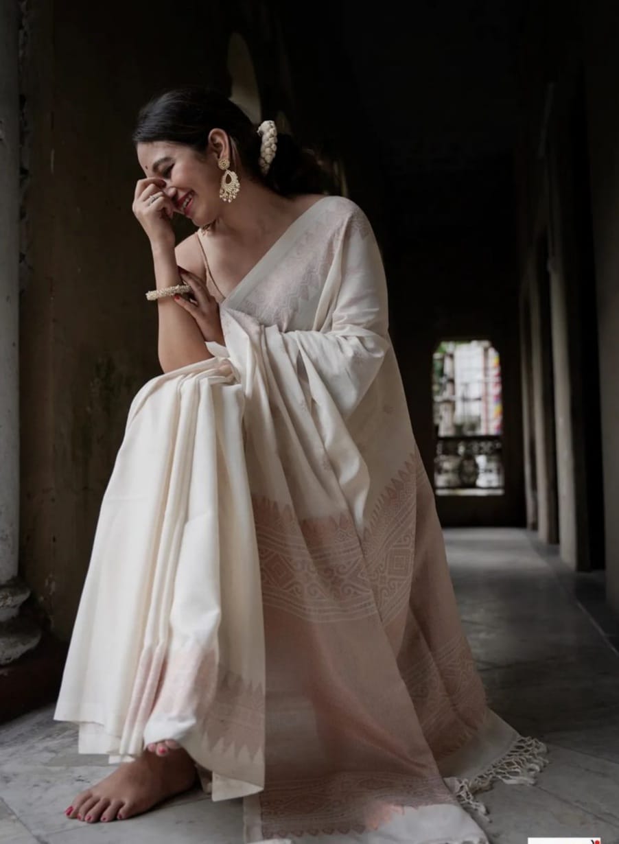 Pure Linen Copper Zari Weaved Saree