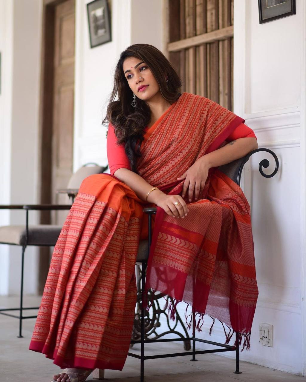 Banarasi Silk Gold And Resham Weaved Wide Border Saree