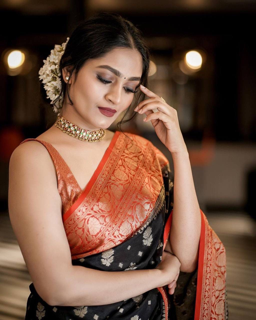 Black Banarasi Silk Gold Zari Body And Rich Weaved Pallu Saree