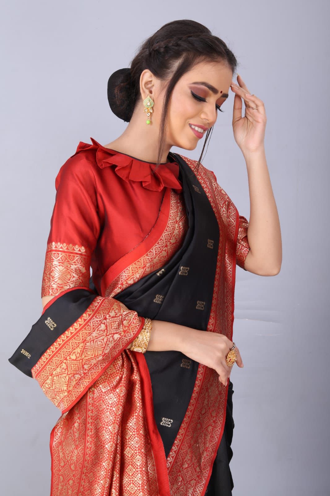 Black Banarasi Silk All Over Gold Zari Booti With Rich Pallu Saree