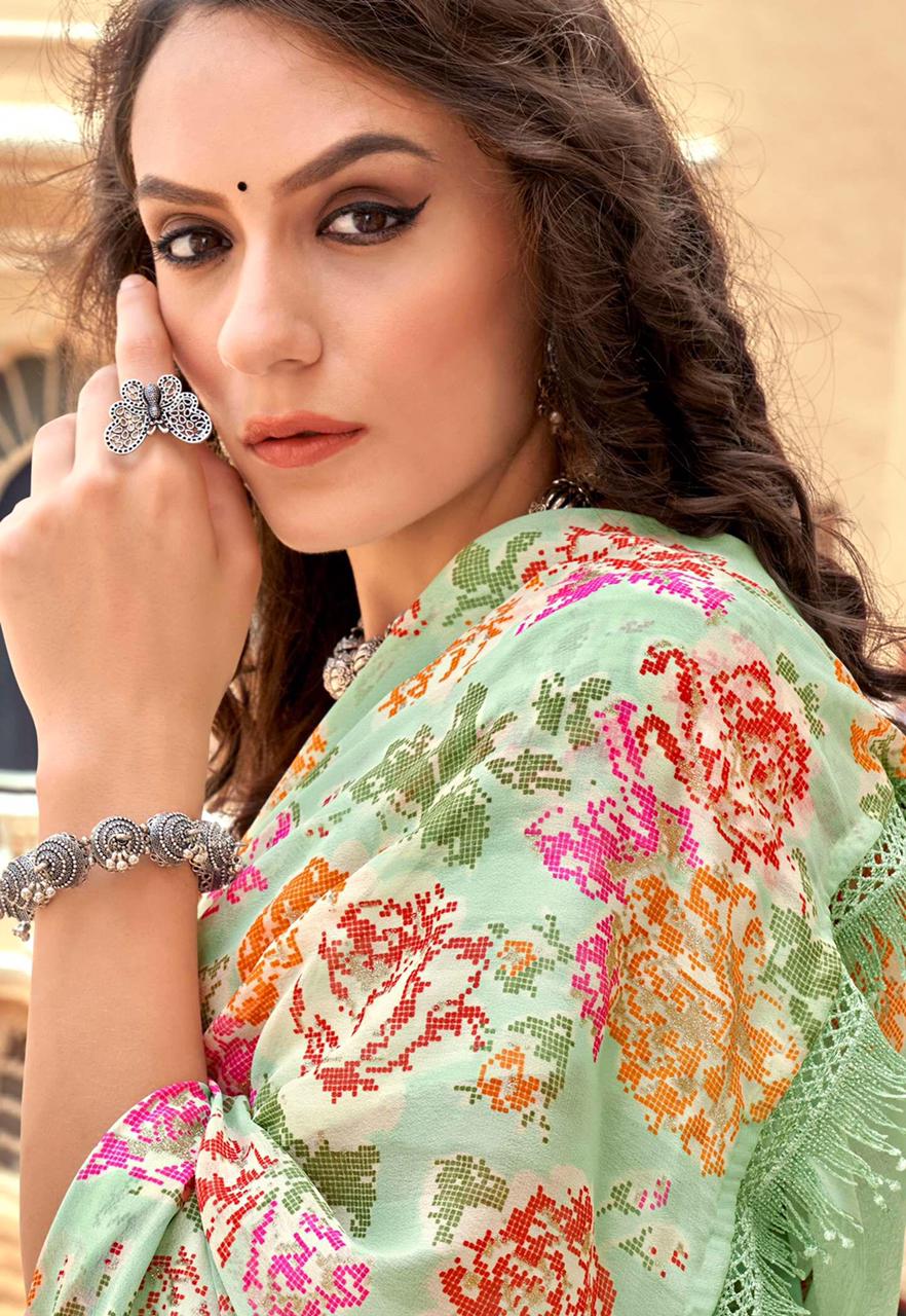 Georgette Digital Printed Saree With Tassels On Pallu