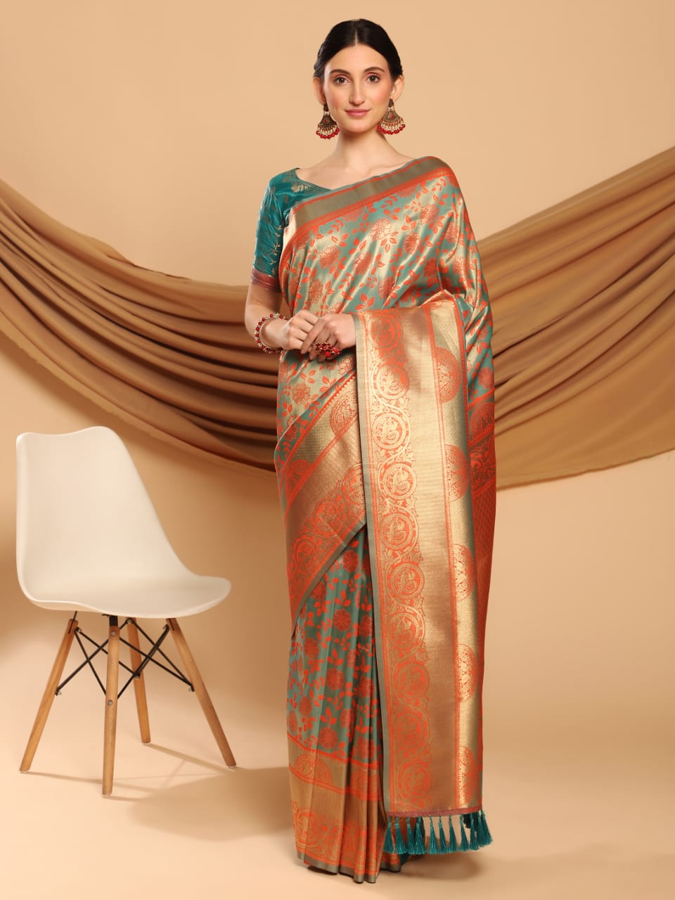 Banarasi Silk Saree All Over Zari Weaved Body And Rich Pallu
