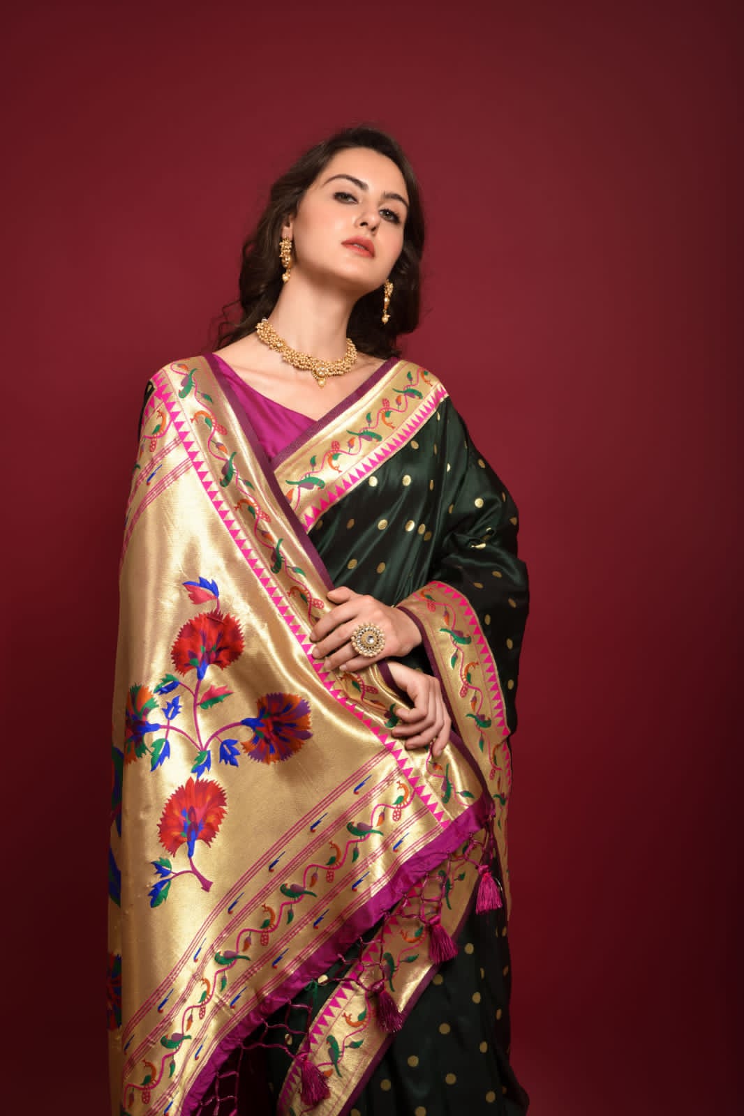 Pure Banarasi Paithani Silk Zari Booti With Rich Zari Pallu Saree