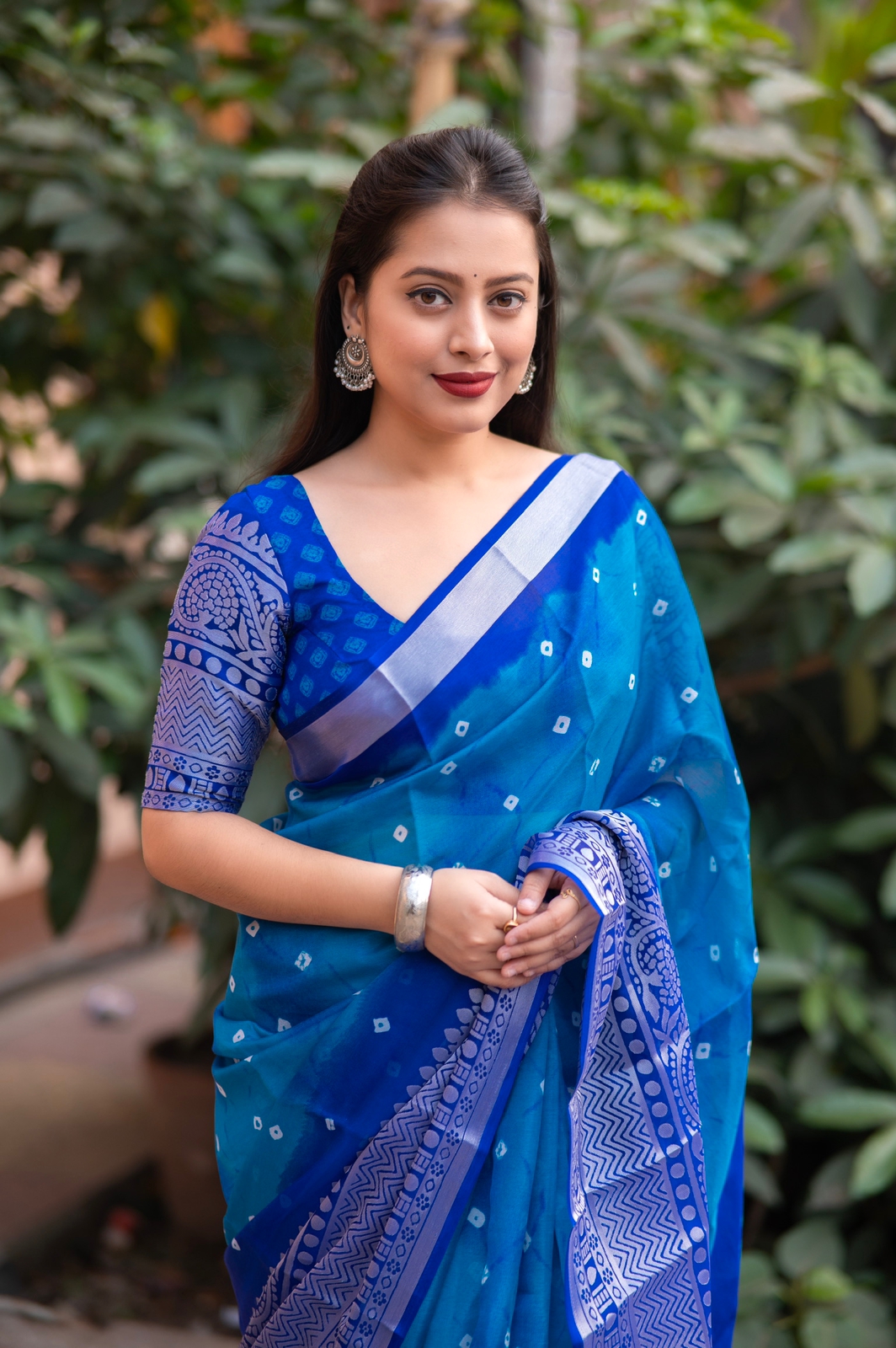 Linen Shibori Printed With Silver Zari Wide Border Saree