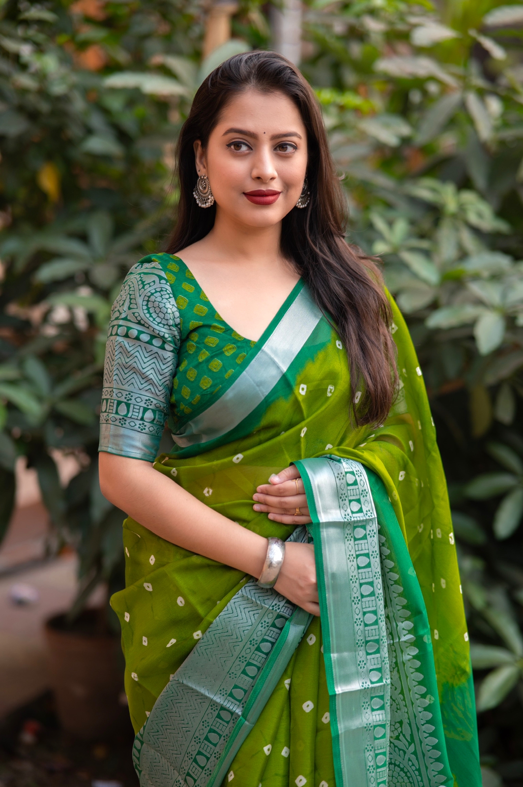 Linen Shibori Printed With Silver Zari Wide Border Saree