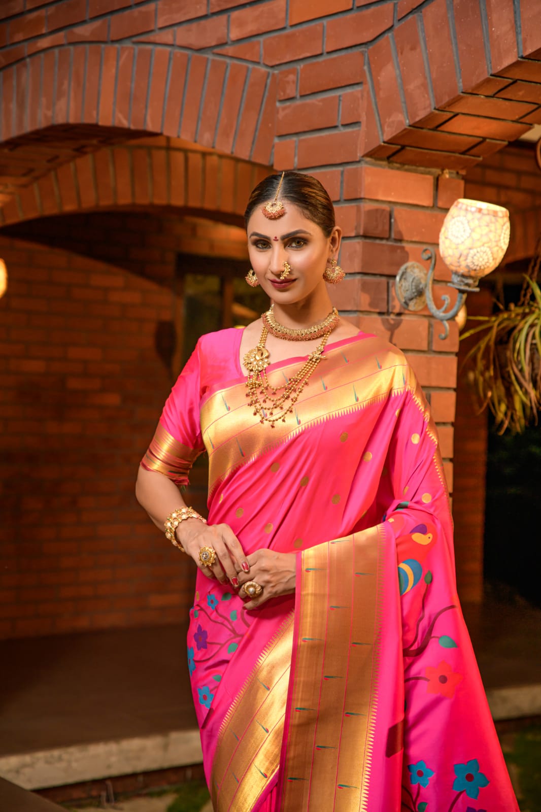 Pure Banarasi Paithani Silk Meena And Zari Weaved Rich Pallu Saree