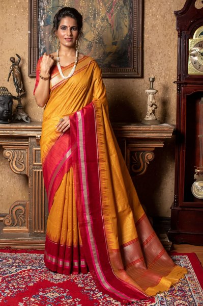 Image of Pure Banarasi Raw Silk All Over Zari Checks With Temple Border Saree