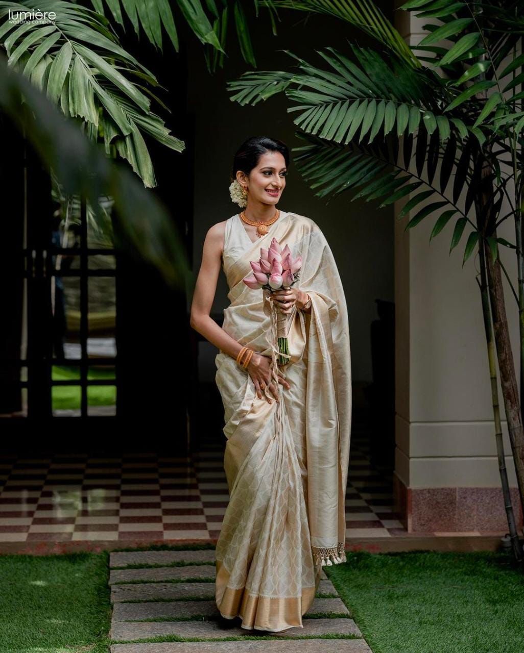 Banarasi Silk Saree All Over Zari Boota Weaved Rich Pallu