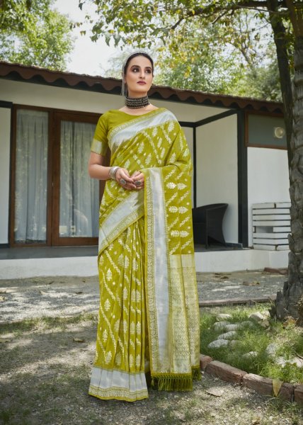 Image of Pure Banarasi Silk All Over Silver Zari Weaved Rich Pallu