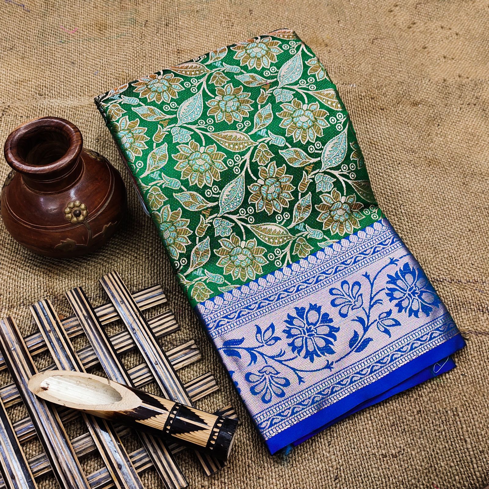 Pure Banarasi Silk All Over Dual Color Zari Weaved Saree