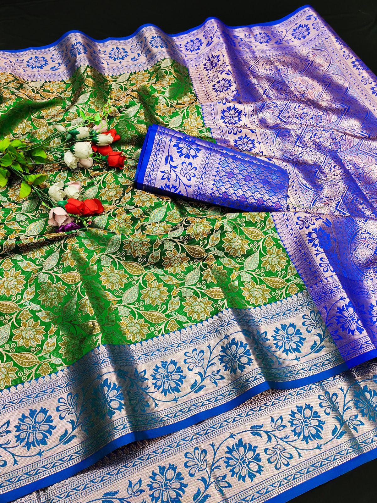 Pure Banarasi Silk All Over Dual Color Zari Weaved Saree