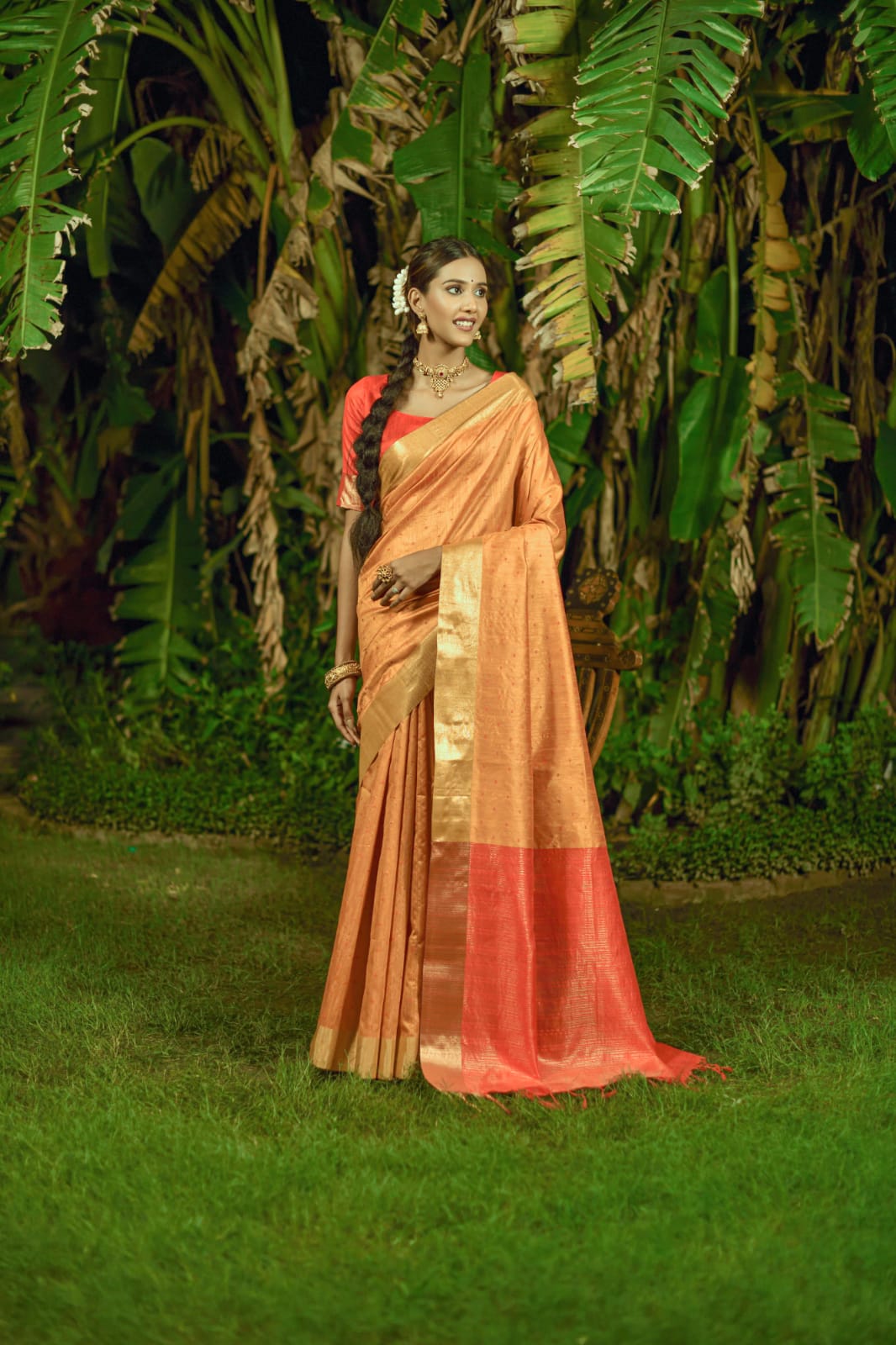 Banarasi Silk Bandhani Weaves Booti And Zari Border Saree