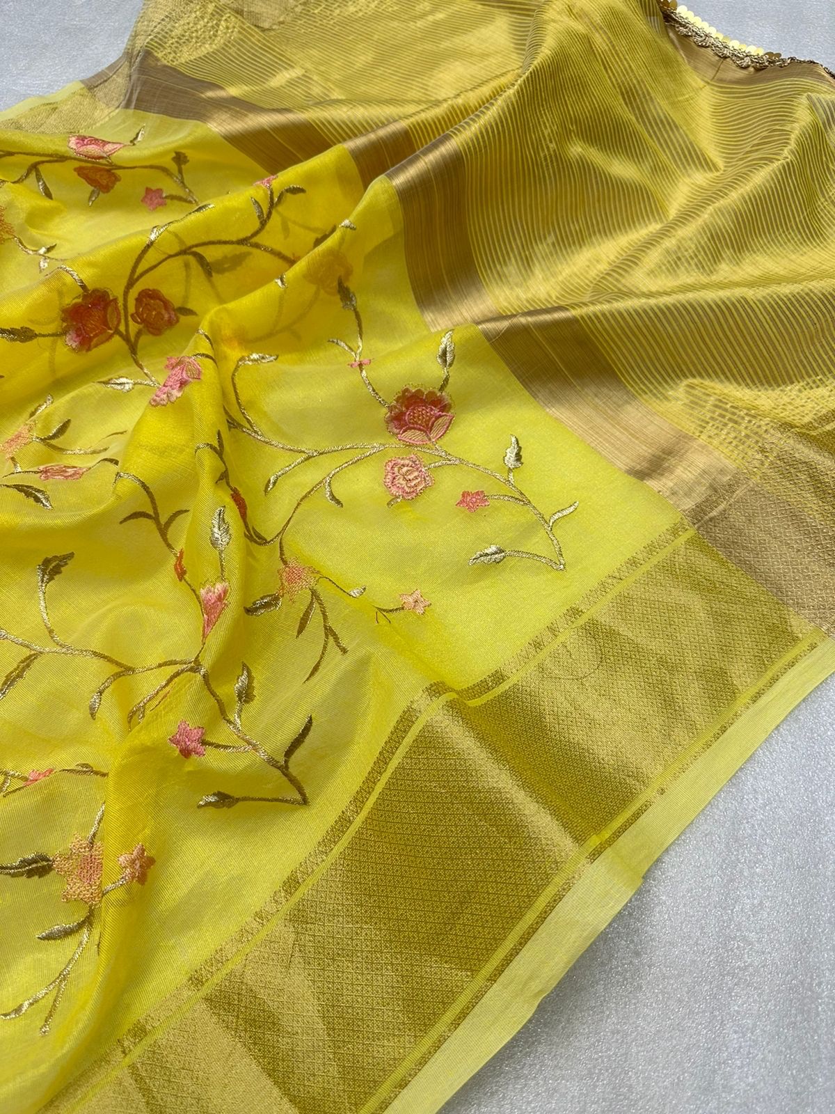 Pure Organza Silk Kashmiri Embroidery Rich Weaved Pallu Saree