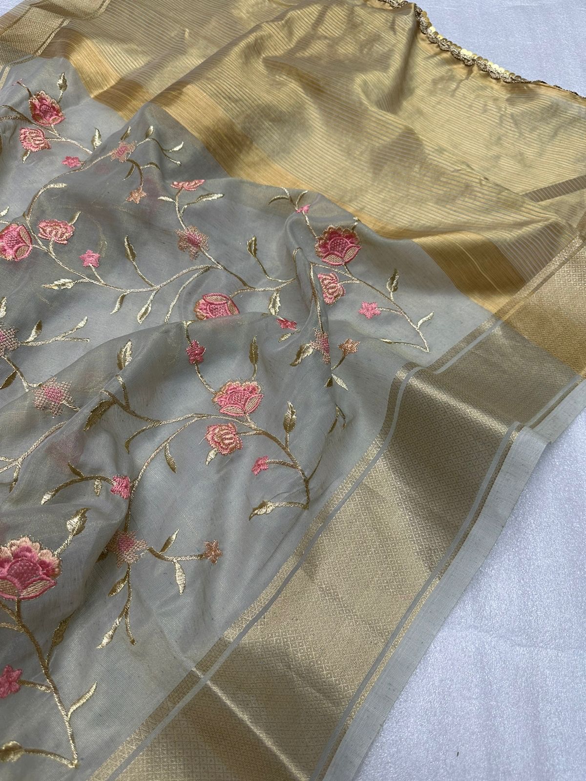 Pure Organza Silk Kashmiri Embroidery Rich Weaved Pallu Saree