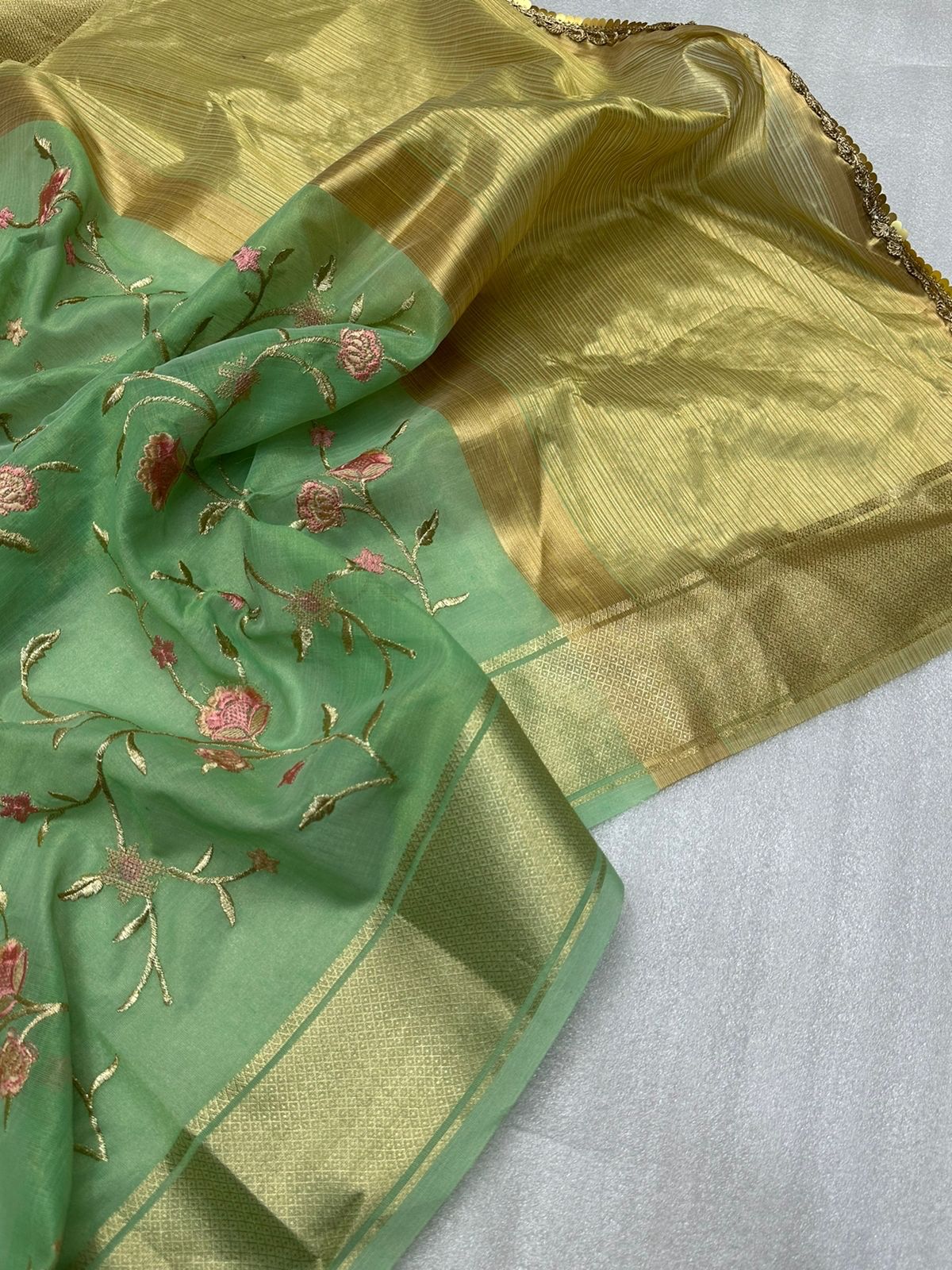 Pure Organza Silk Kashmiri Embroidery Rich Weaved Pallu Saree