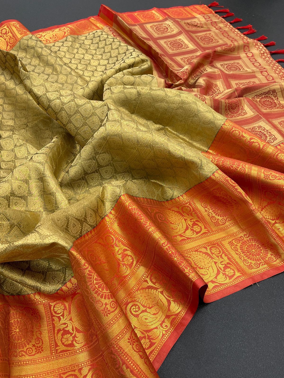 Pure Banarasi Tussar Silk Rich Zari Weaved All Over Saree