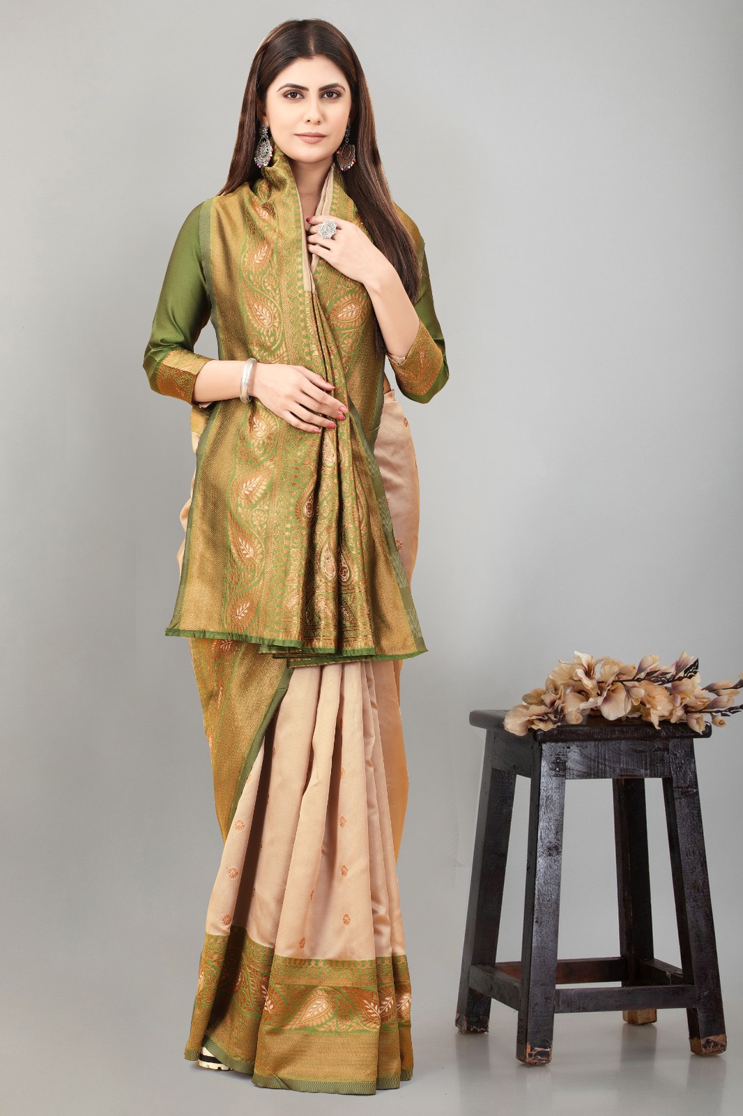 Cream Banarasi Silk Saree Zari And Resham Weaved With Rich Pallu