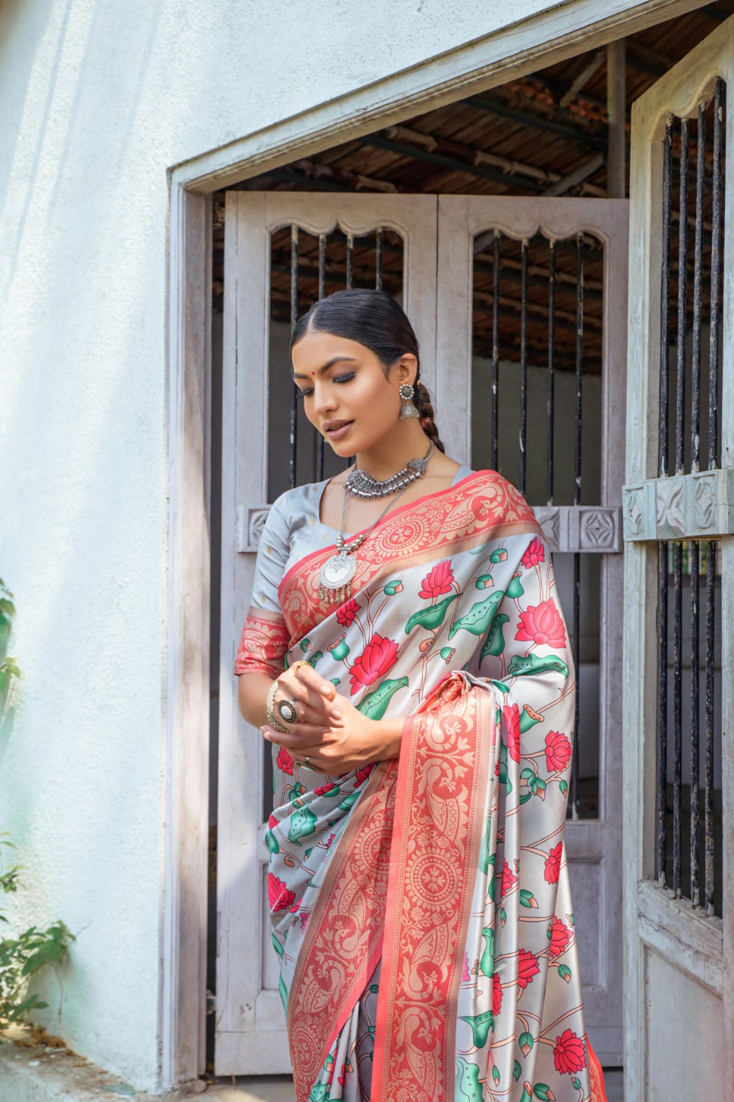 Banarasi Silk Digital Printed Body With Zari Rich Weaved Pallu And Border