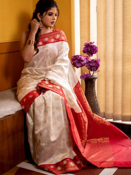 Image of Off White Banarasi Silk All Over Zari Weaved Rich Pallu And Border Saree