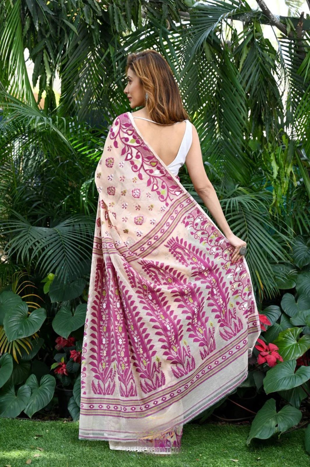 Cream Linen Cotton Slub Jamdani All Over Resham Weaved Saree