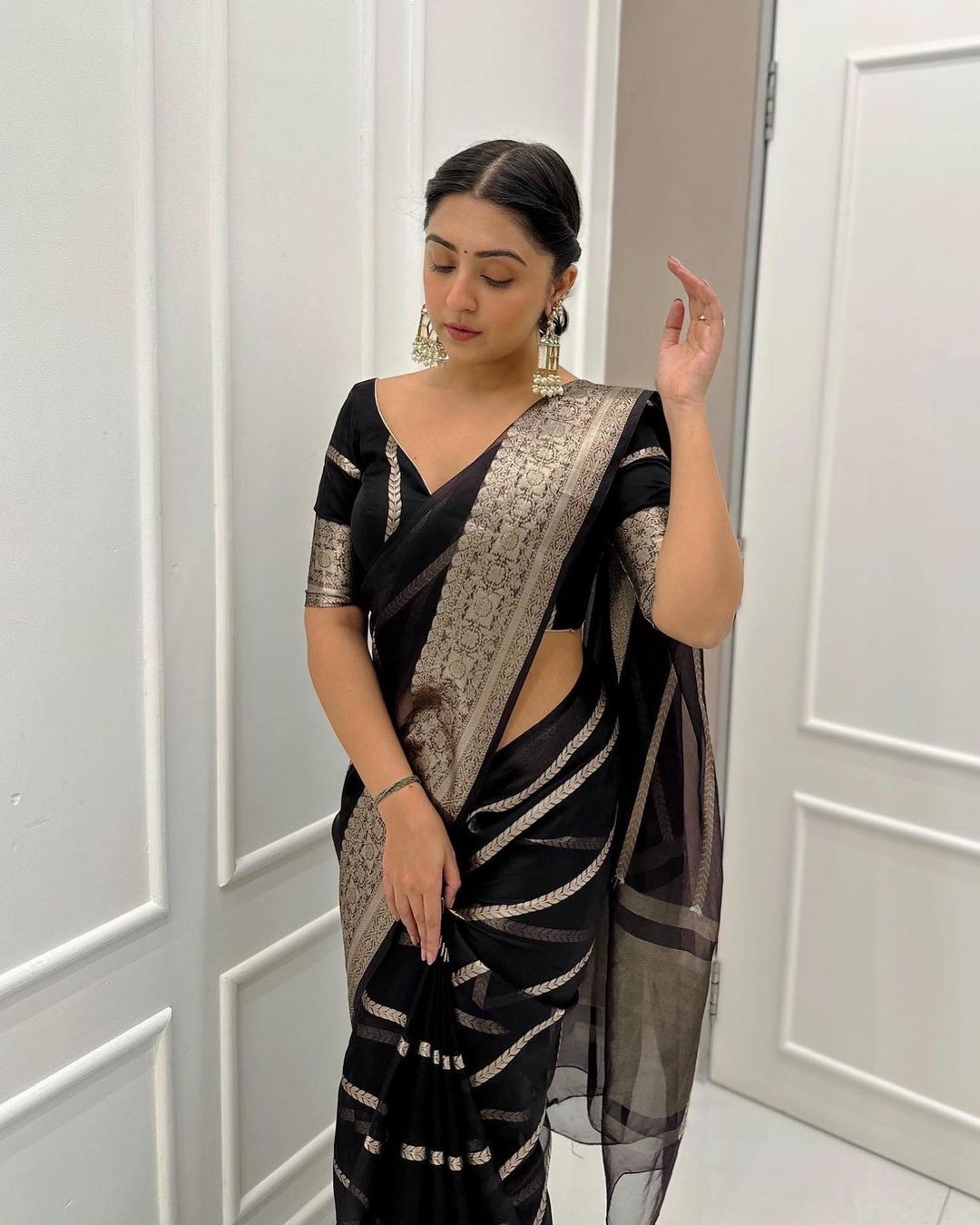 Pure Soft Kora Silk Jacquard Gold Zari Striped Weaved Border Saree